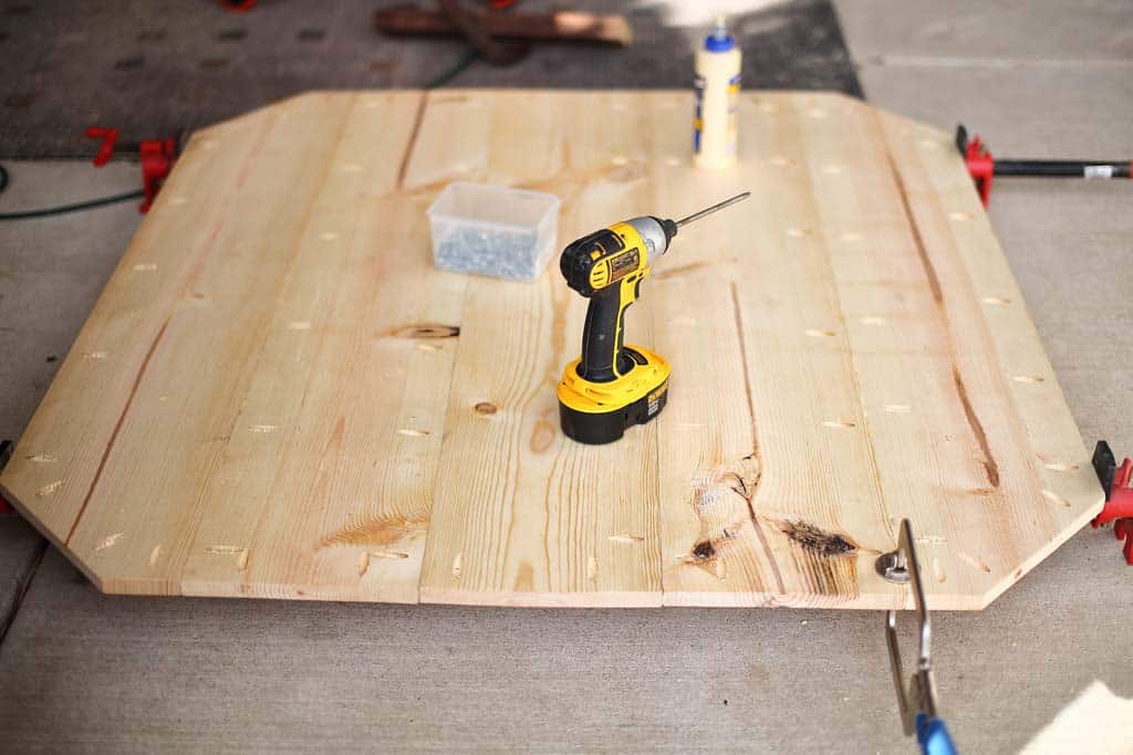 assembling the top for the DIY Dining Table