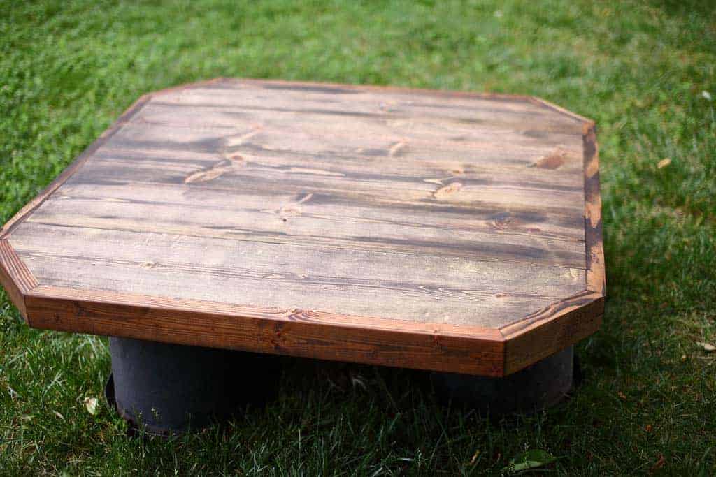 staining the DIY Dining Table top