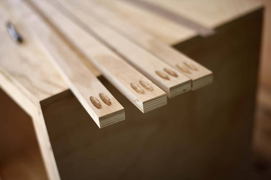 drilling pocket holes in plywood boards