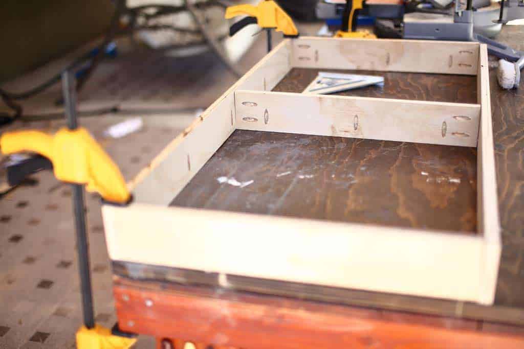 attaching frame together DIY Cornhole Boards