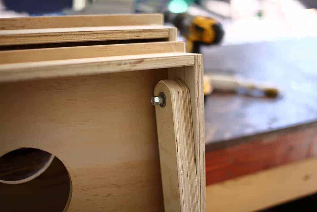 attaching legs to the DIY Cornhole Boards