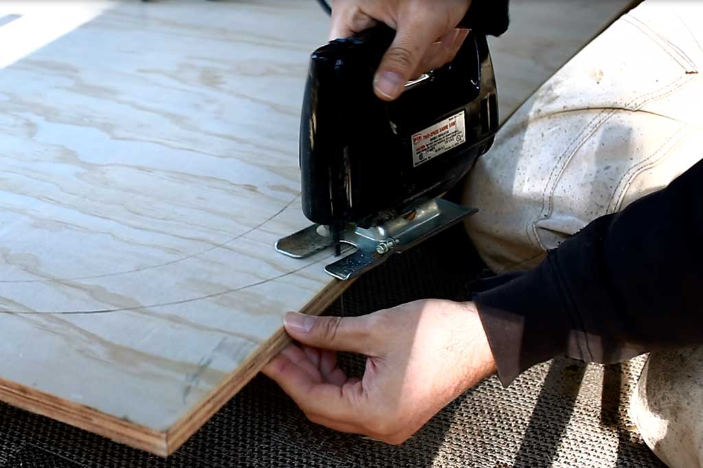 using jig saw to cut out legs