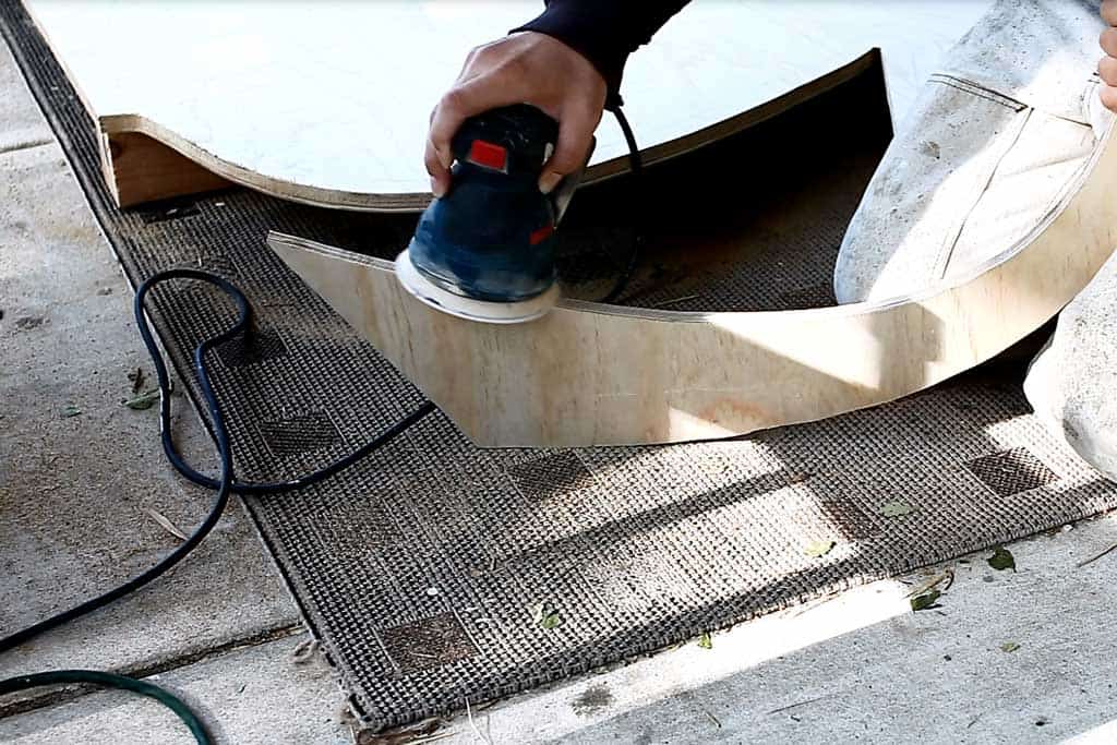 sanding curved legs for DIY Kitchen Table with Epoxy 