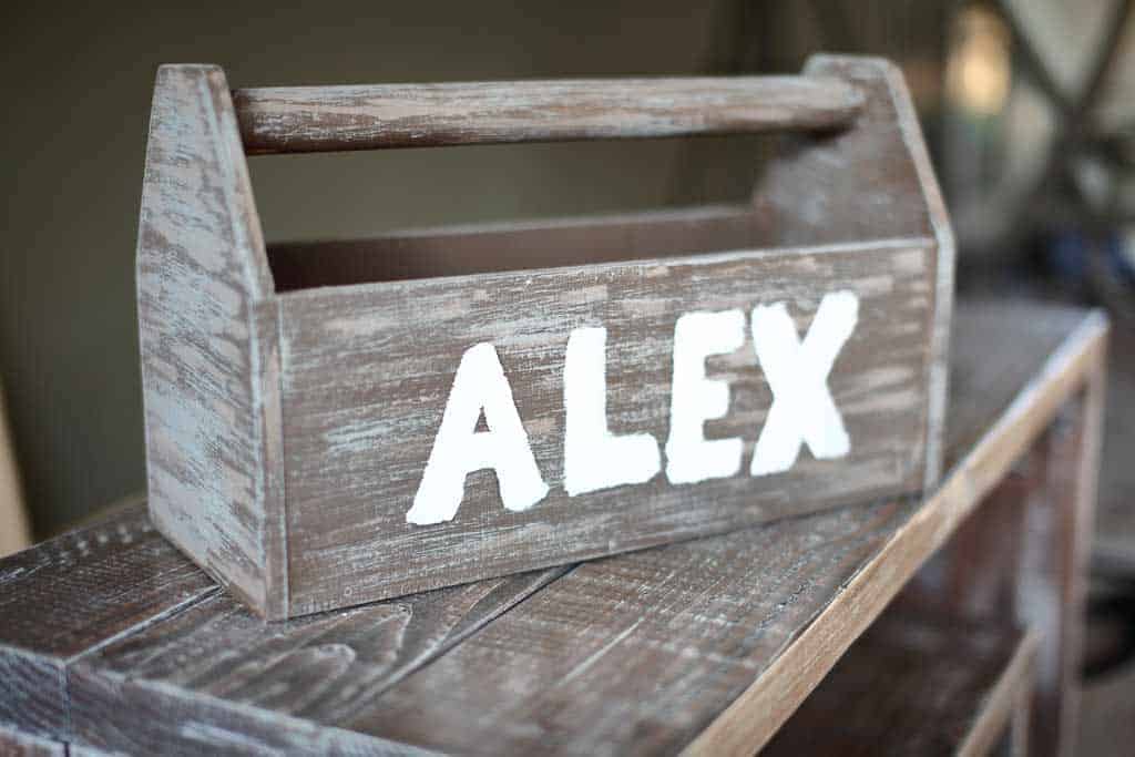 DIY Wooden Tool Box