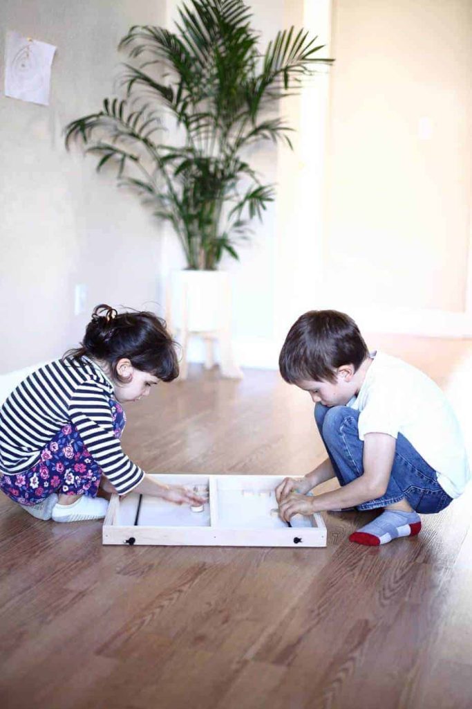 kids playing DIY Pucket Game