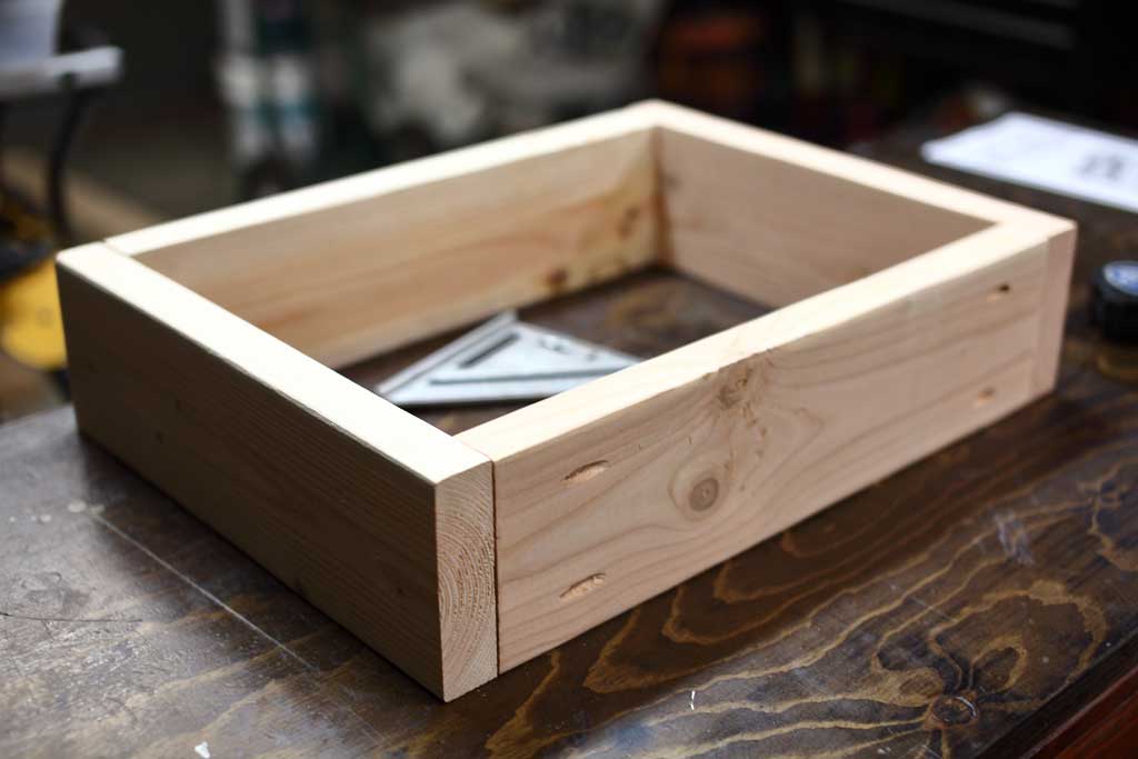 upper bin frame for DIY Sensory Table