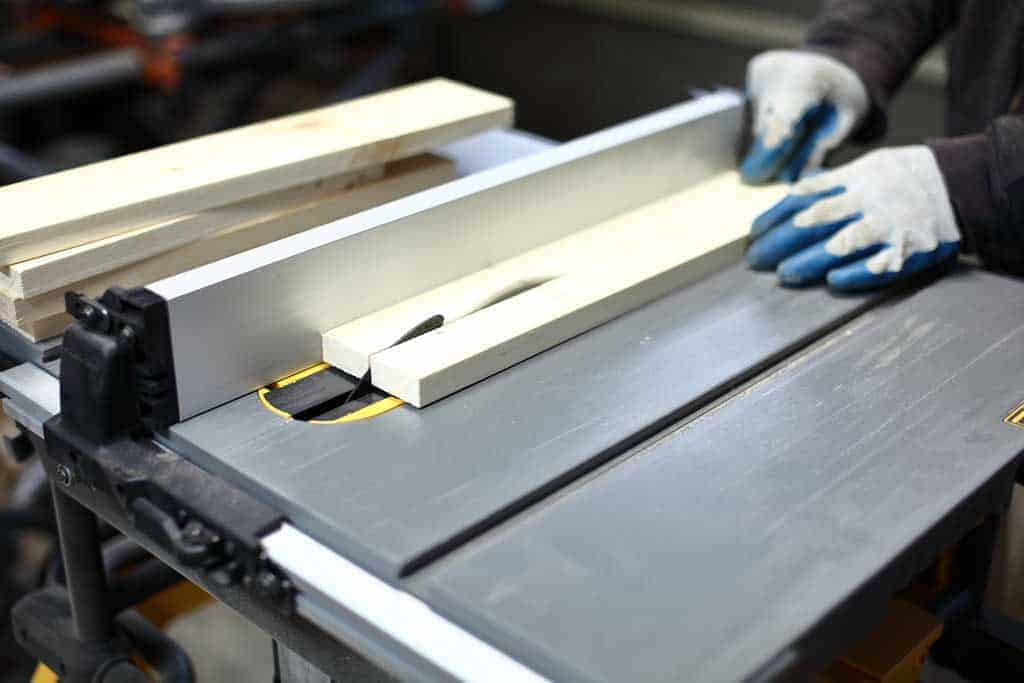 cutting wood on the table saw