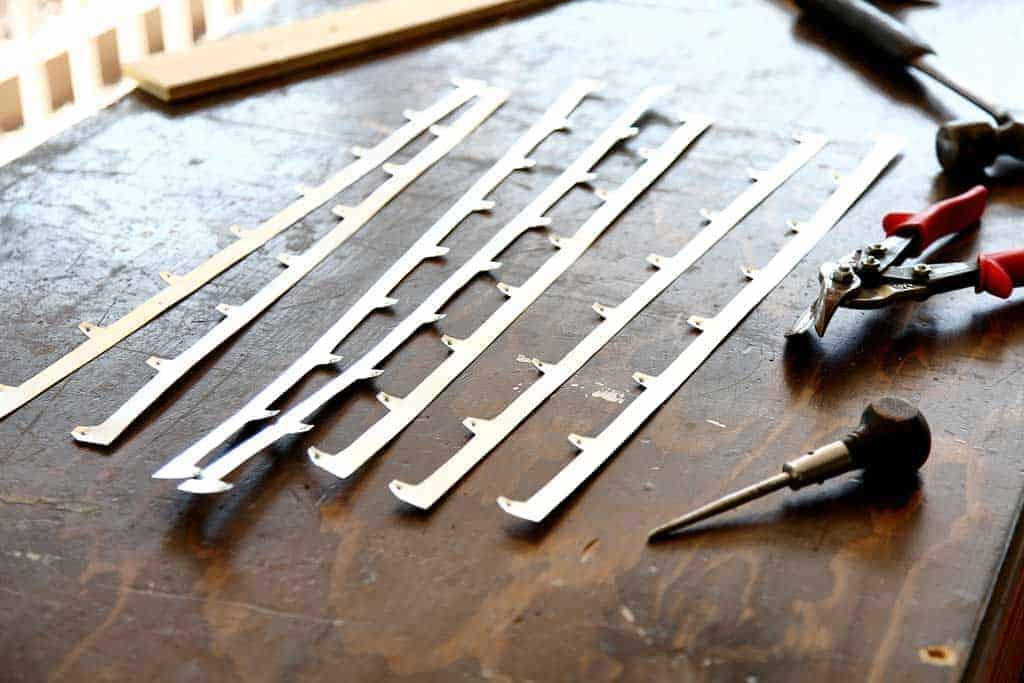 control arm for DIY plantation shutters