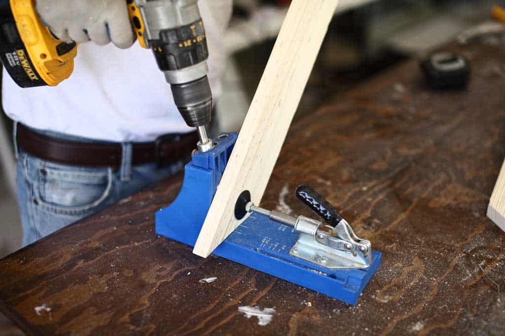 drilling pocket holes for the DIY mirror frame