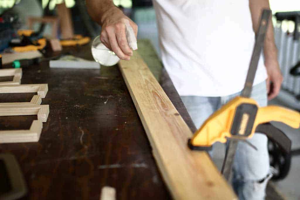 spaying board with water