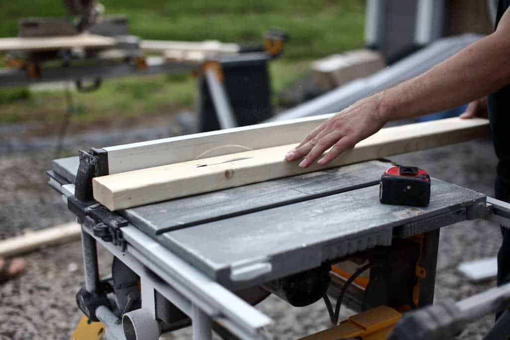 ripping 2x4 on the table saw