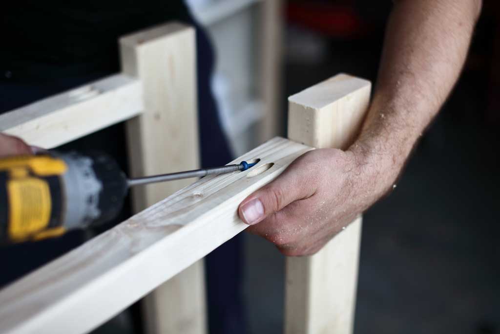 using pocket hole screws to attach board