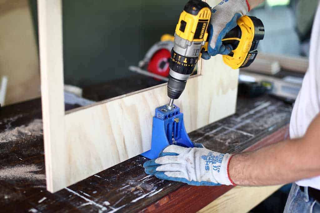drilling pocket holes in plywood