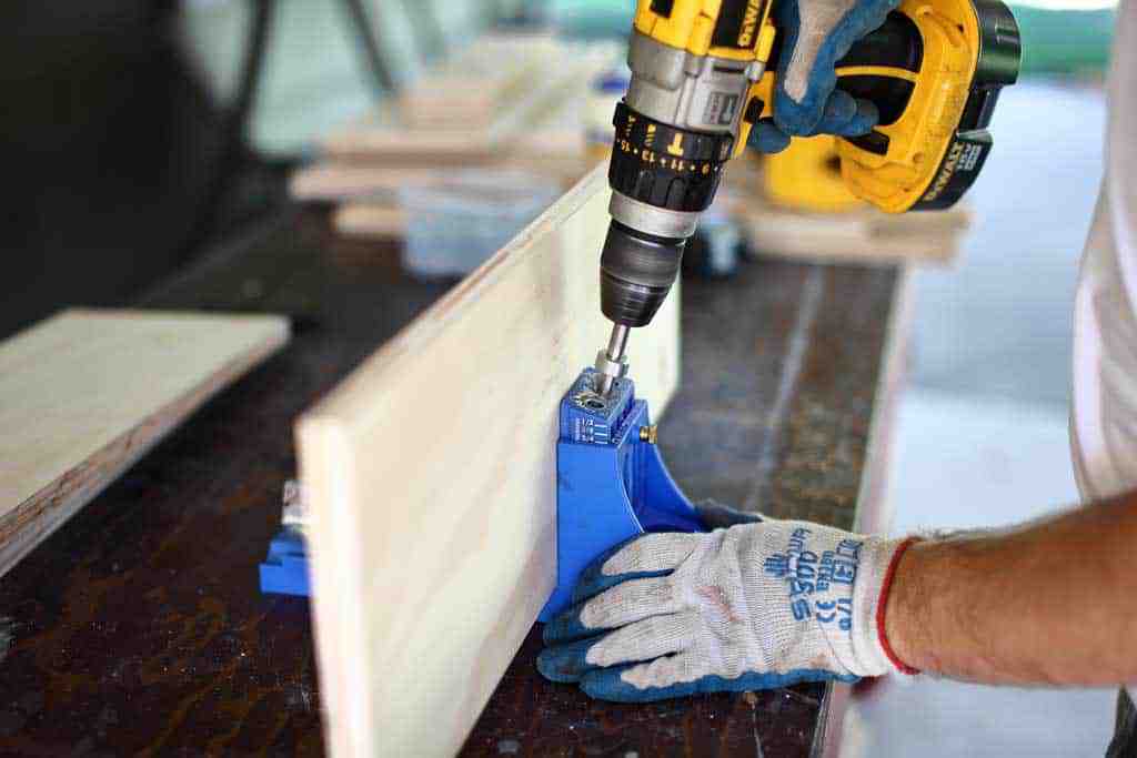 drilling pocket holes in plywood