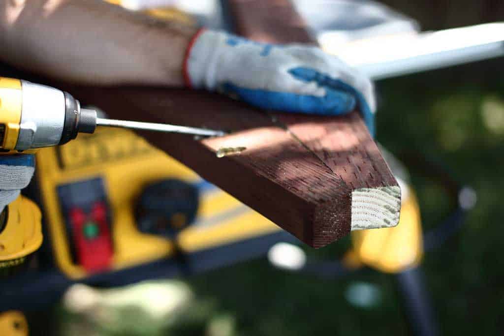attaching frame for the planter