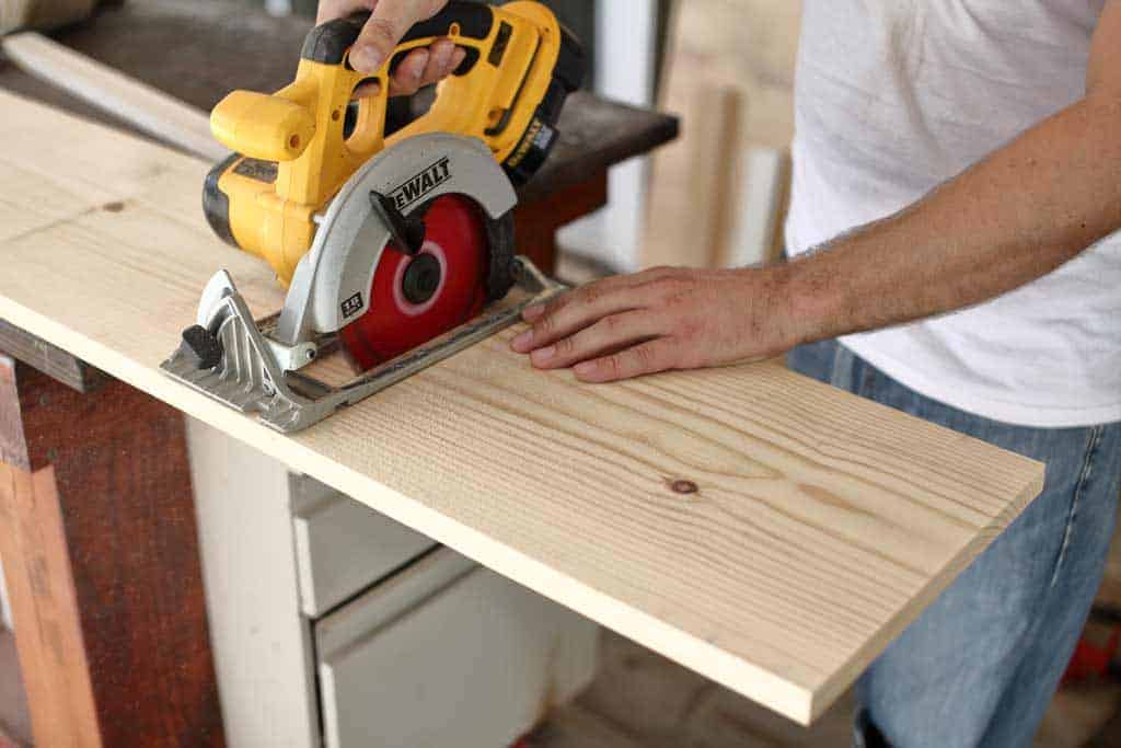 cutting boards with a skill saw