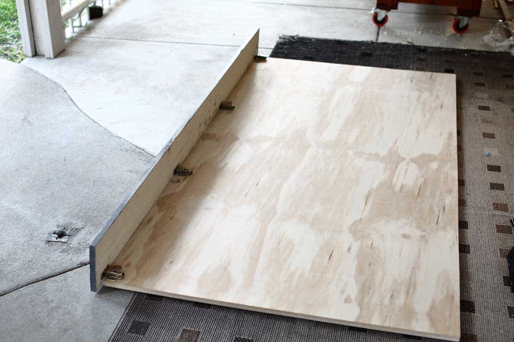 attaching lid to tv lift of the media center