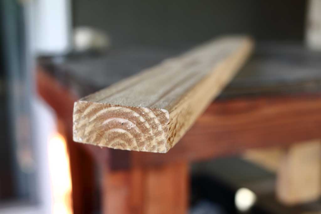 Why do 2x4 have rounded edges