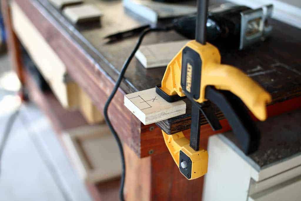making a spacer jig for diy staircase railing
