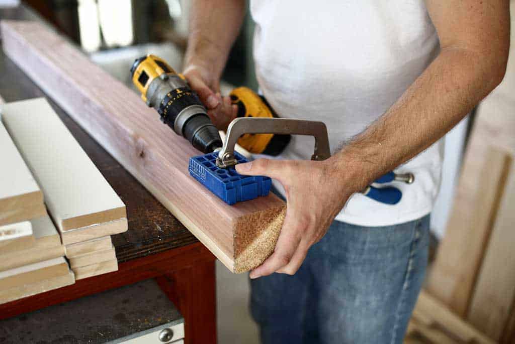 drilling pocket holes in post for railing