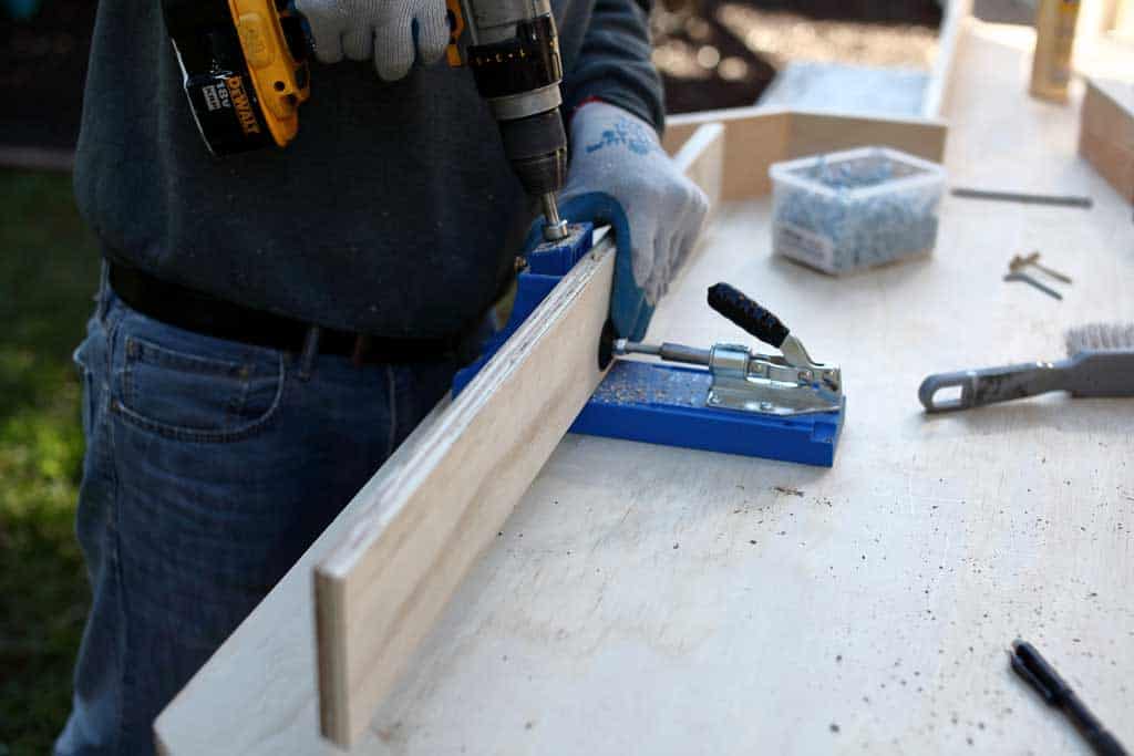 drilling pocket holes in plywood