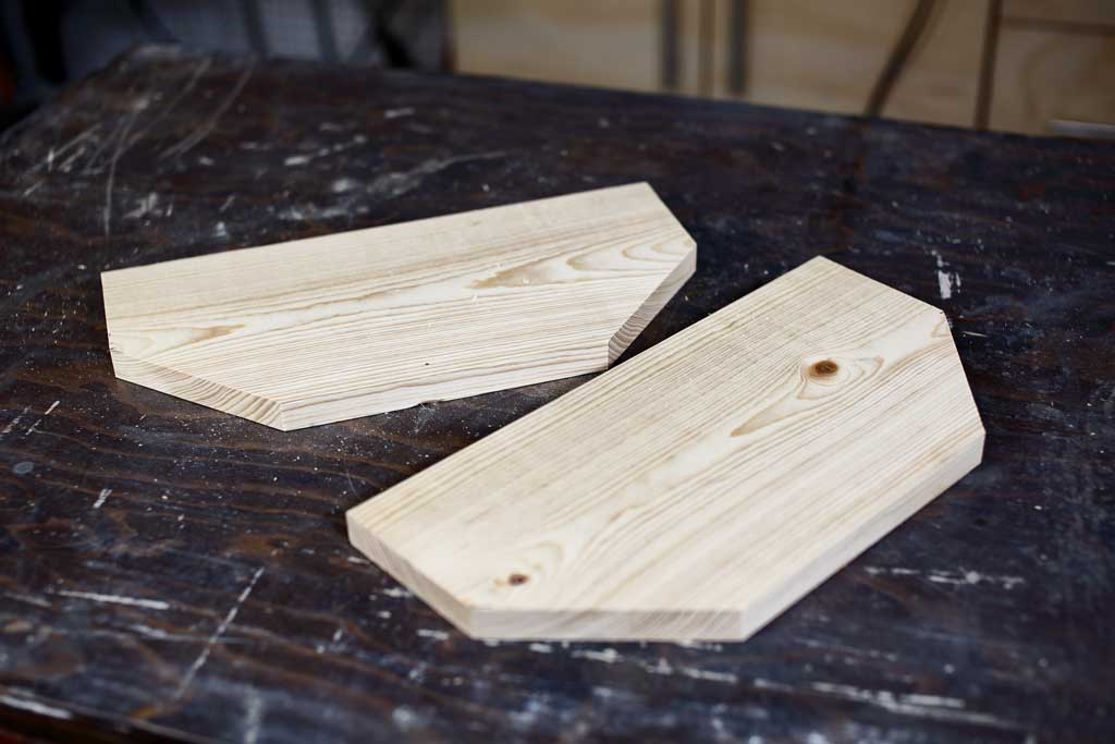 cutting tabletop boards