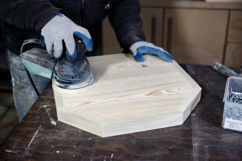 sanding table top