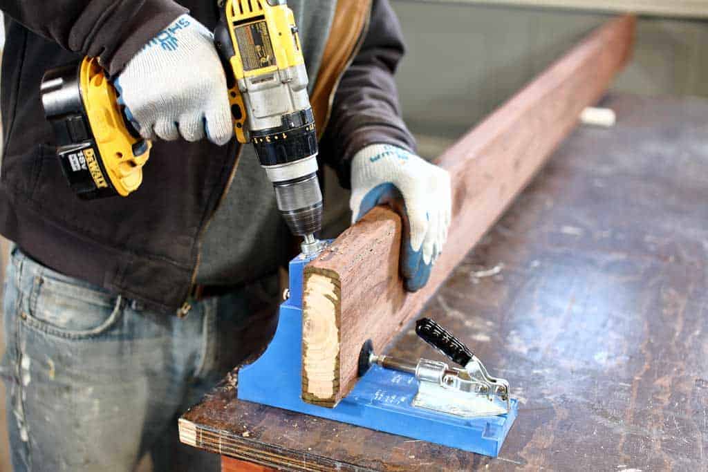 drilling pocket holes in wood