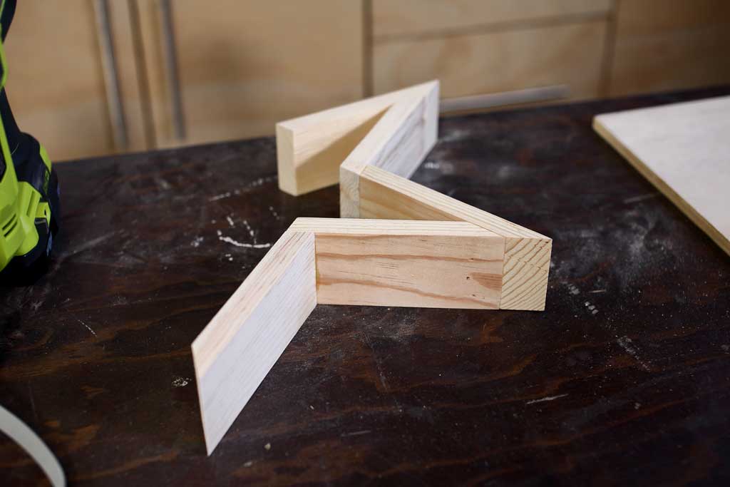 attaching side boards for the star planter