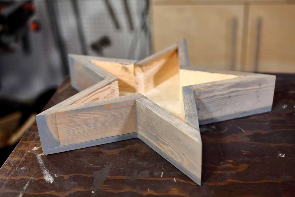 diy vertical start planter for succulents