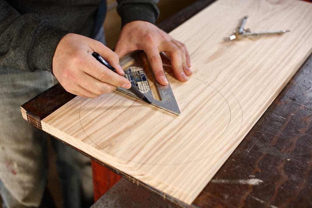 using construction square to draw a line