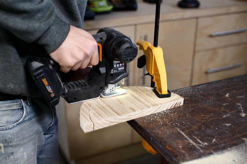 cutting out half circle on wood