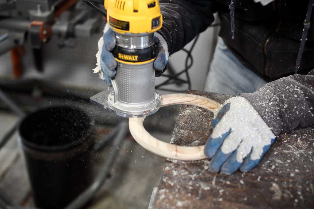 using wood router to trim edges