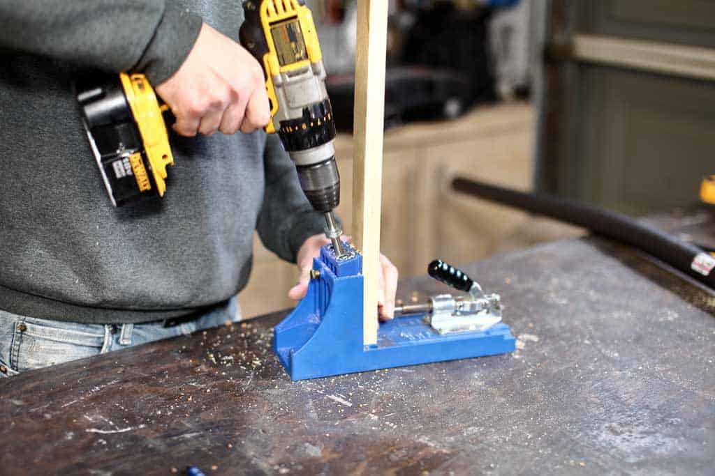 drilling pocket holes in wood