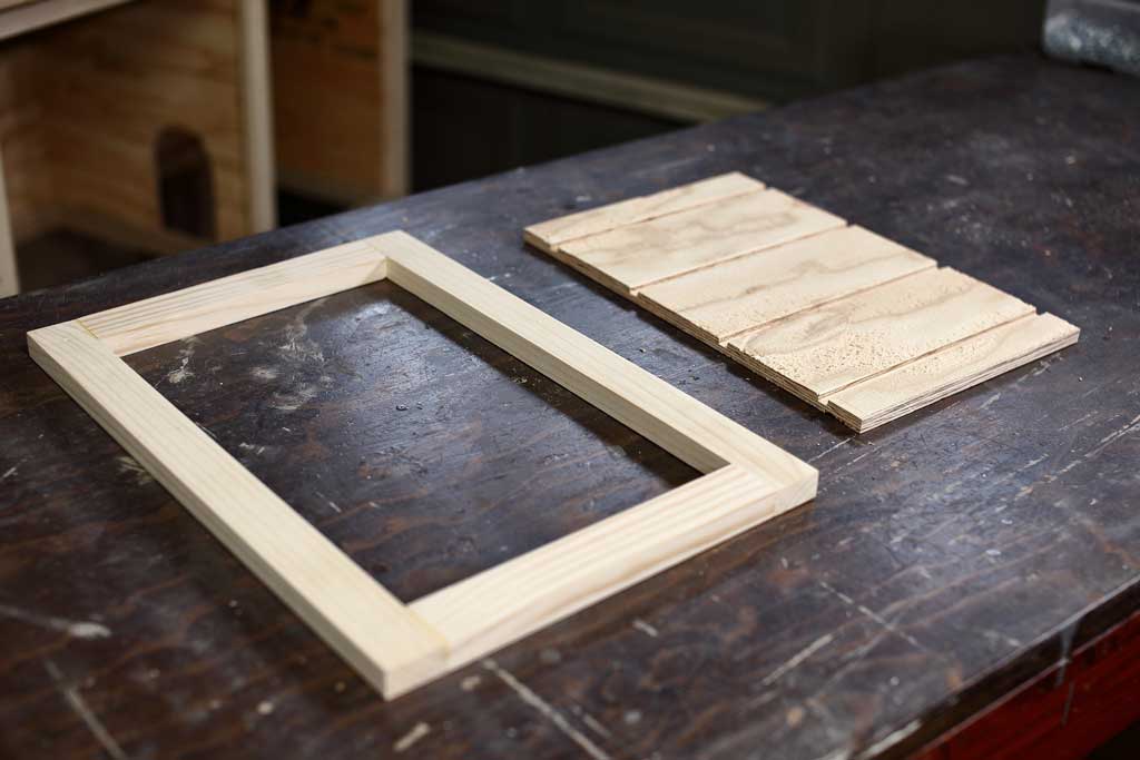 building a door for DIY rabbit hutch