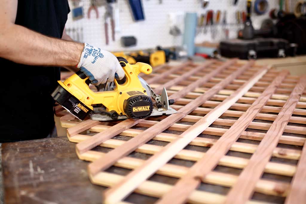 cutting trellis with a saw