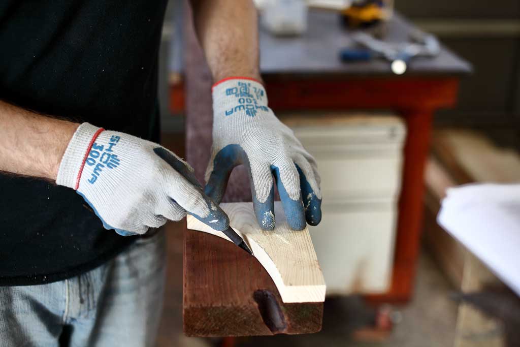 using template for trellis roof boards