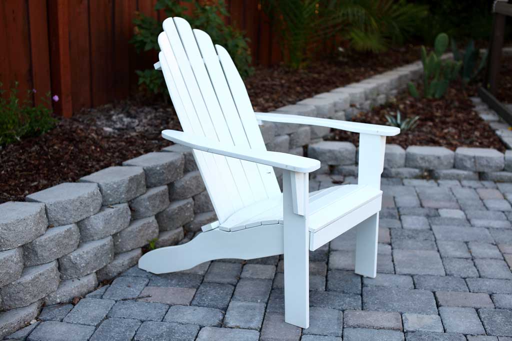 DIY Adirondack Chair for the outdoors