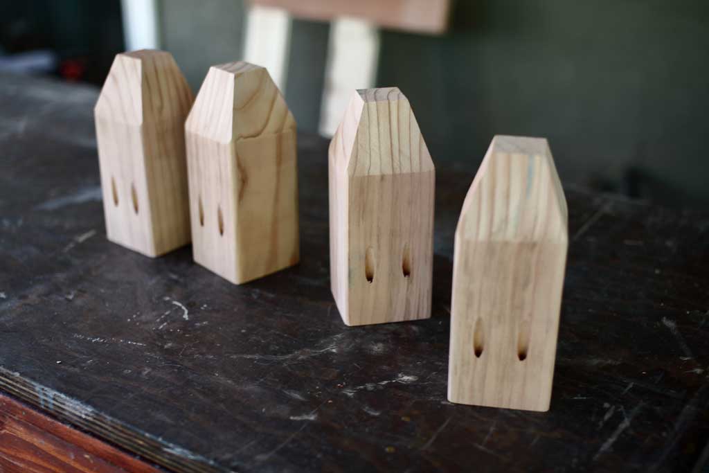 cutting legs for DIY outdoor sofa with cushions