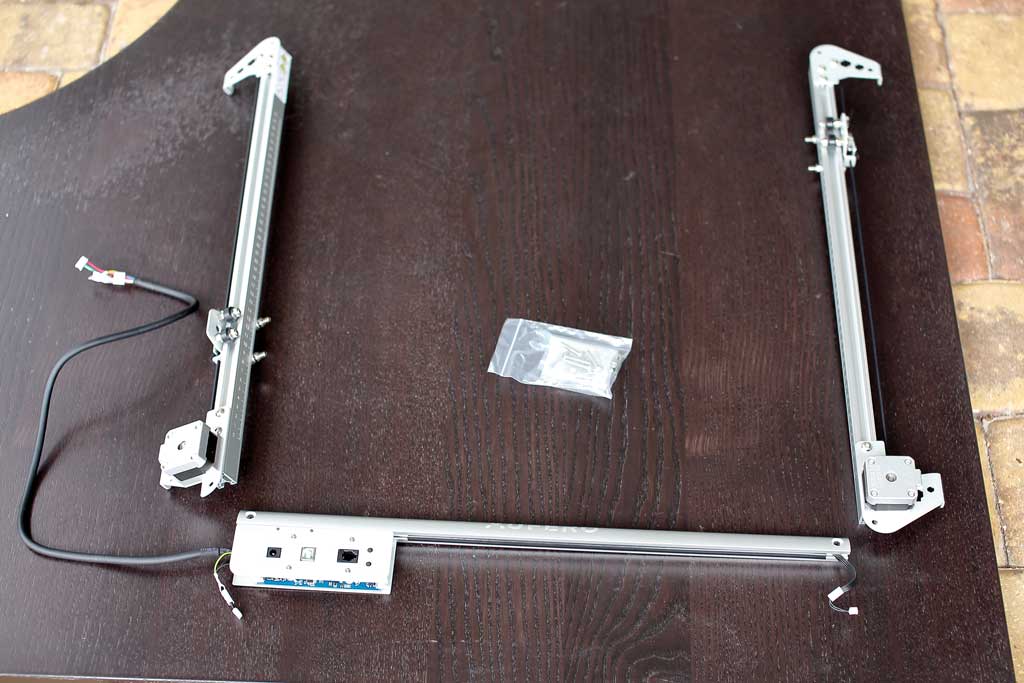 attaching the front and side rails of Aufero Laser 2